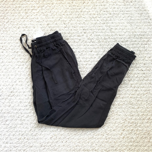 Pistola Aiden Jogger Pants w Zipper Detail - Picture 15 of 15